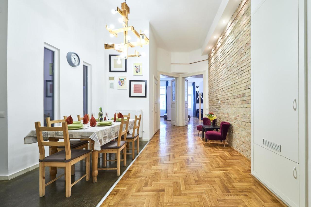 Large Apartment For Groups City Center Dist. VII 布达佩斯 外观 照片