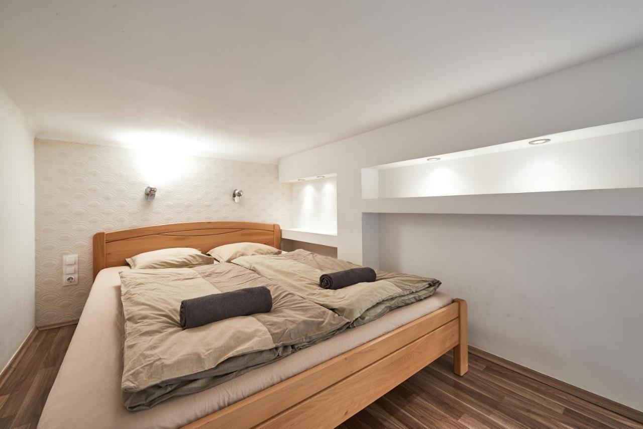 Large Apartment For Groups City Center Dist. VII 布达佩斯 外观 照片