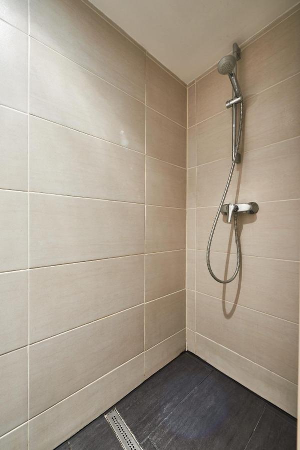 Large Apartment For Groups City Center Dist. VII 布达佩斯 外观 照片