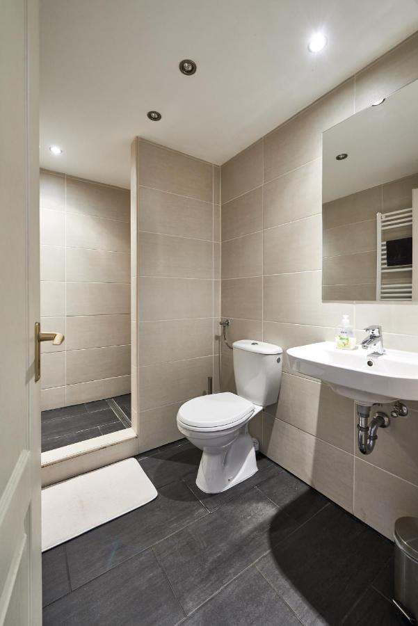 Large Apartment For Groups City Center Dist. VII 布达佩斯 外观 照片