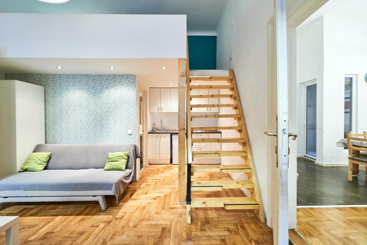 Large Apartment For Groups City Center Dist. VII 布达佩斯 外观 照片